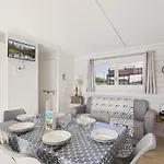Pour 6, Domaine Avec Piscine *