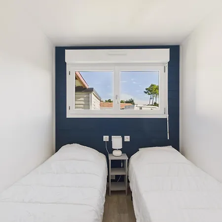 Chalet Pour 6, Domaine Avec Piscine