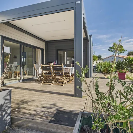 Chalet Pour 6, Domaine Avec Piscine